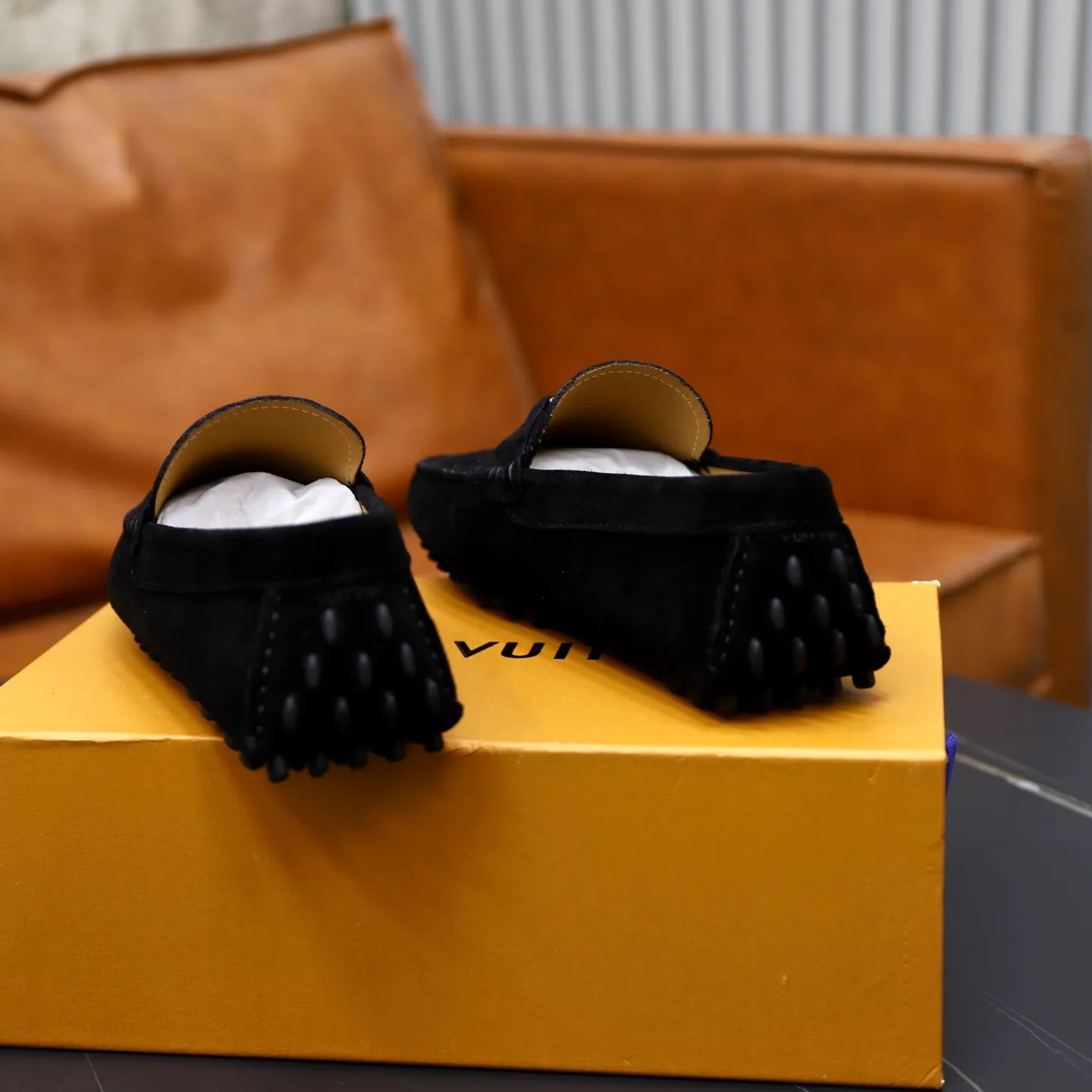 Ex-factory price: 480💰【LV】Louis Vuitton ⚠️High-end men’s driving and pedal series ⚠️38-44 (customized for 45) ⚠️All original cowhide leather! Thick and soft! Made entirely of calfskin lining! The latest non-slip beanie sole! Three-dimensional package technology! Fashionable and classic! Handicrafts! Original high quality! Feel free to compare!